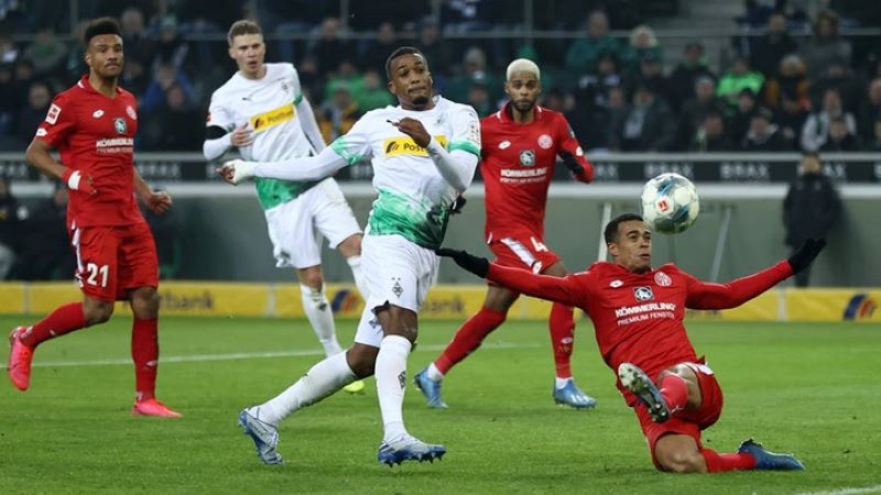 nhan-dinh-mainz-vs-gladbach-ngay-26-10