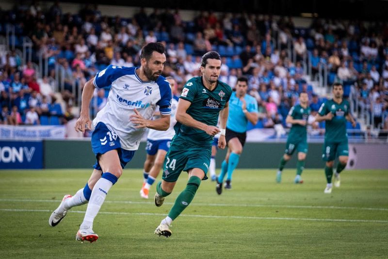 nhan-dinh-racing-ferrol-vs-tenerife-ngay-29-10