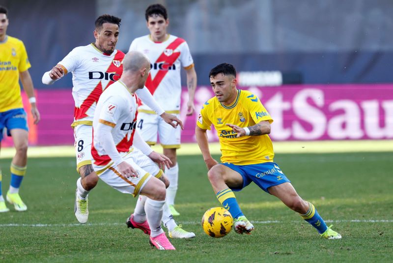 nhan-dinh-vallecano-vs-las-palmas-ngay-09-11